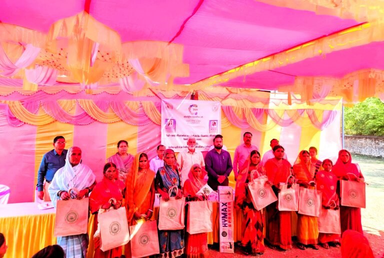 लातेहार में वैज्ञानिक पद्धति से लाह उत्पादन पर एक दिवसीय प्रशिक्षण कार्यक्रम आयोजित